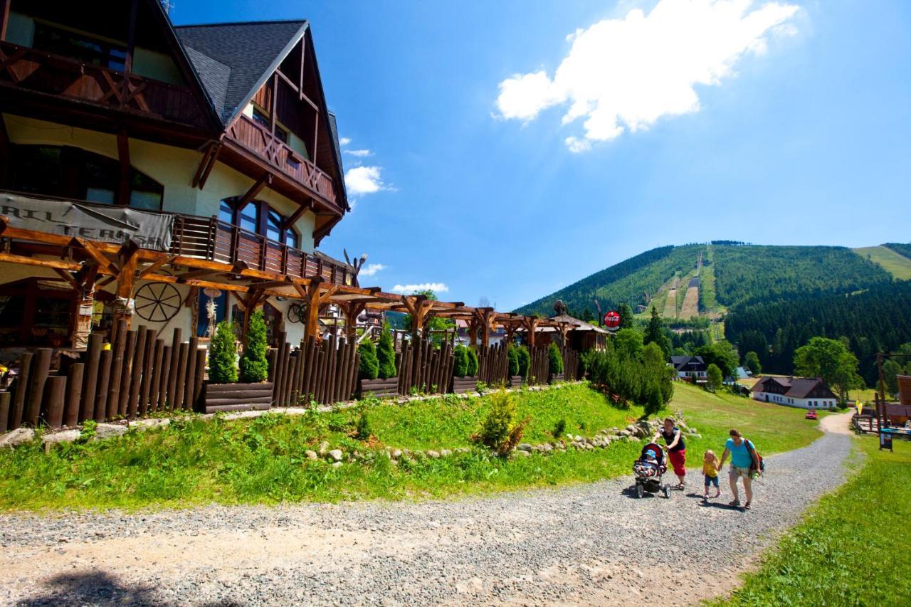 Penzion Rotunda Harrachov Ngoại thất bức ảnh